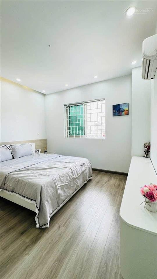 Bán chung cư toà b6 ngay ngã 4 nguyễn cơ thạch lưu hữu phước. dt76m2, 3 ngủ full đồ đẹp. giá 5.2 tỷ