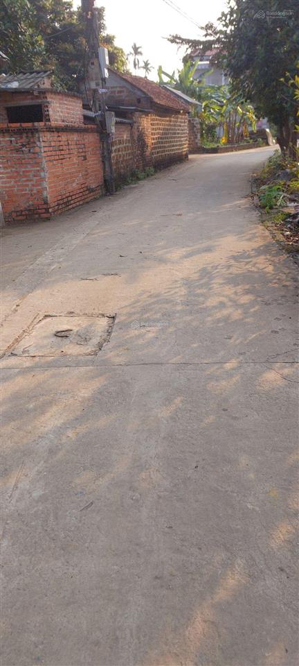 Anh trai wm co việc cần tiền bán nhanh mảnh đất phun thổ cư