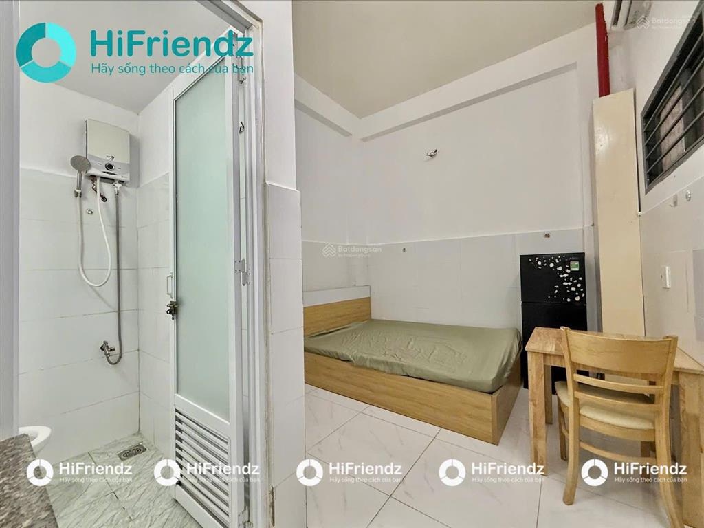 Cho thuê phòng trọ full nội thất  thang máy bảo vệ  gần hoàng hoa thám q. tb