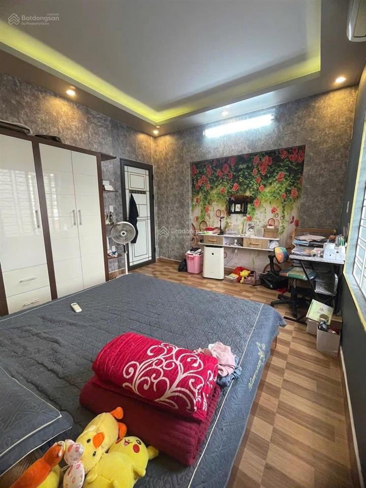 Bán gấp nhà 3 tầng ô tô đỗ cửa hào khê, lê chân vị trí trung tâm quán nam
