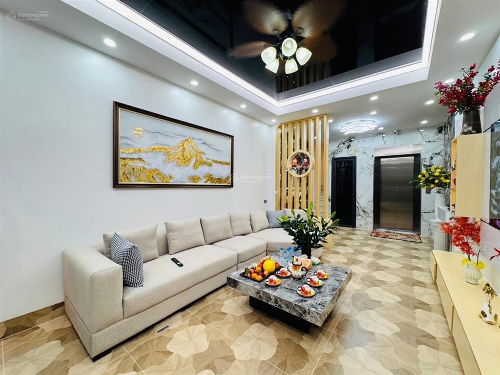 Tân mai 46 m² xây 5 tầng full nội thất  nhà đẹp khu, giá 14,6 tỷ