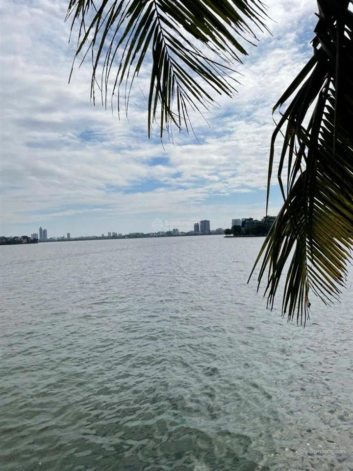 Chính chủ bán nhà trích sài, gần hồ tây, 86m2, 6 tầng, thang máy, ô tô vào nhà, 25 tỷ