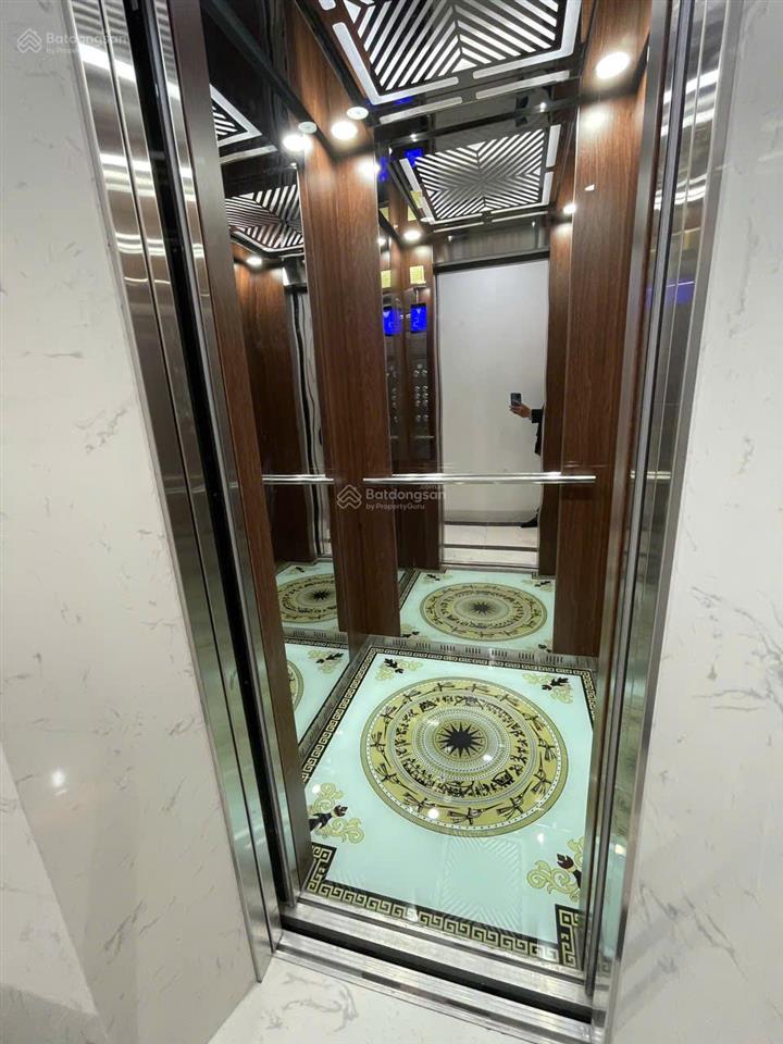 Chính chủ bán nhà trích sài, gần hồ tây, 86m2, 6 tầng, thang máy, ô tô vào nhà, 25 tỷ