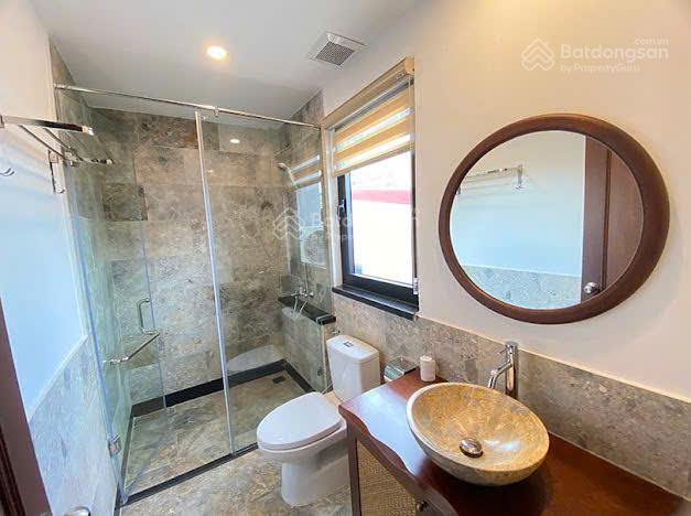 Cc bán tòa căn hộ tây hồ, 8 tầng, lô góc, ô tô, view hồ tây, thung lũng hoa