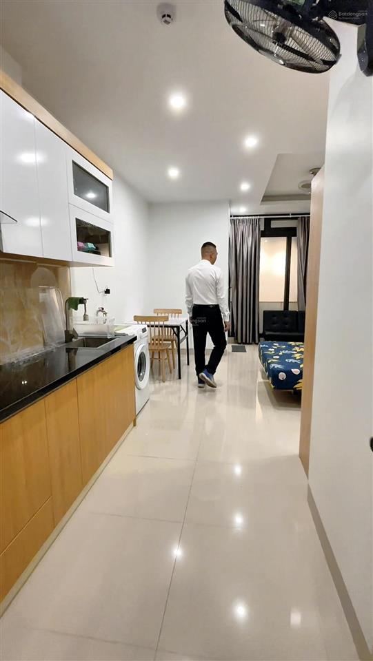 Cc bán nhà tây hồ, 8 tầng, ngõ thông ô tô, 26 tỷ