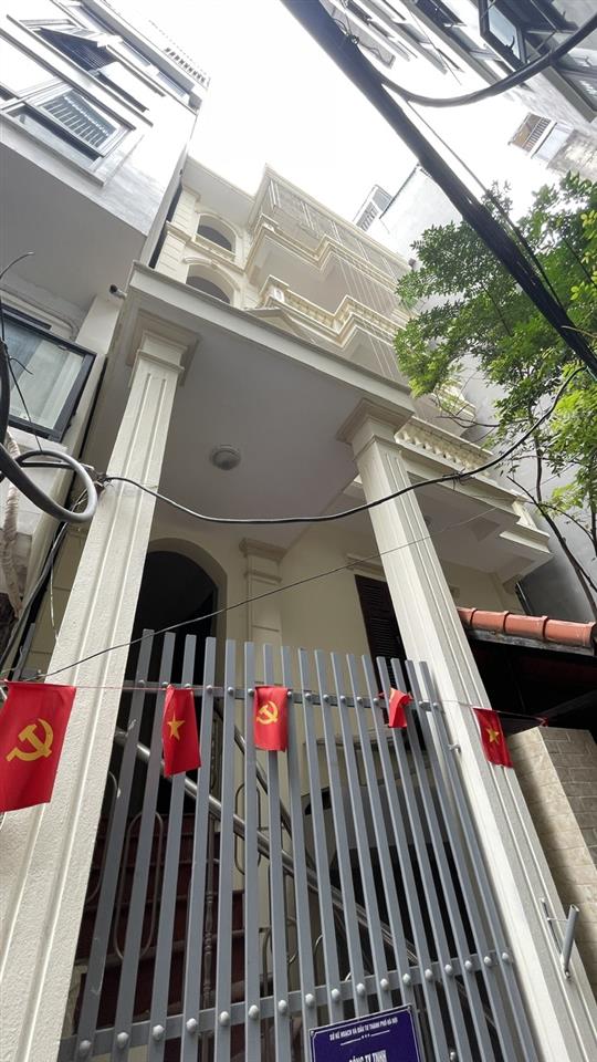 Cc bán nhà tây hồ, 93m2, mặt tiền 7,1m, 32 tỷ