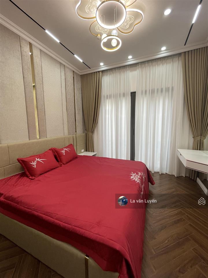 Cc bán nhà tây hồ, 80m2, 6 tầng, ô tô, 25,5 tỷ