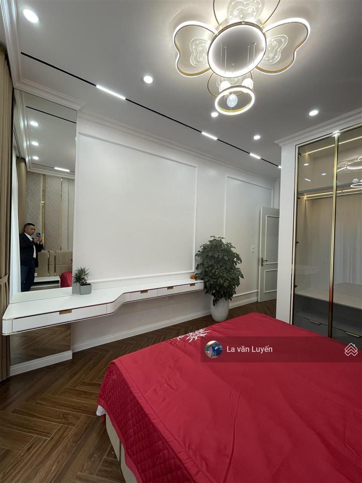 Cc bán nhà tây hồ, 80m2, 6 tầng, ô tô, 25,5 tỷ