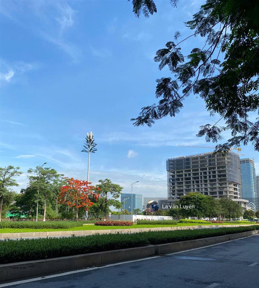 Chính chủ bán đất tây hồ, 100m2, mặt tiền 6,5m, ô tô vào nhà, 30,6 tỷ