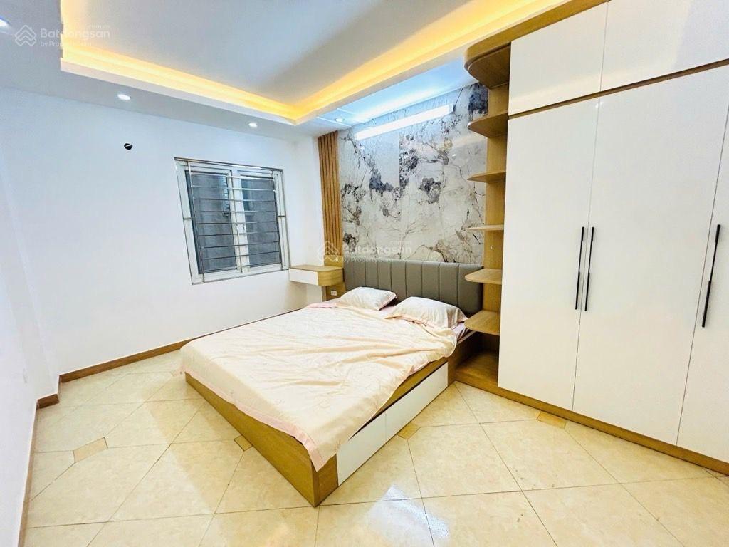 Siêu phẩm nhà dân xây 5 tầng nam dư full nội thất gần ô tô giá chỉ 6.95 tỷ