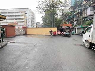 Tôi bán nhà phố cát linh giảng võ 3 bước ra phố trước nhà sh quay đầu trước nhà sđcc 3.96 tỷ