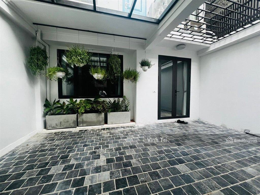 Chính chủ bán nhà trần khát chân  lạc trung 56m2 5t ô tô tránh vỉa hè thang máy  kd đỉnh 10,8 tỷ