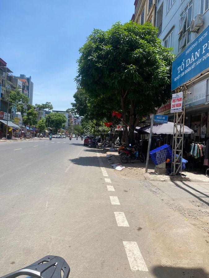 Tôi chính chủ bán nhà phố lạc trung  trần khát chân dt 48m2 x 4t 3 bước chân ra phố giá 9.9 tỷ