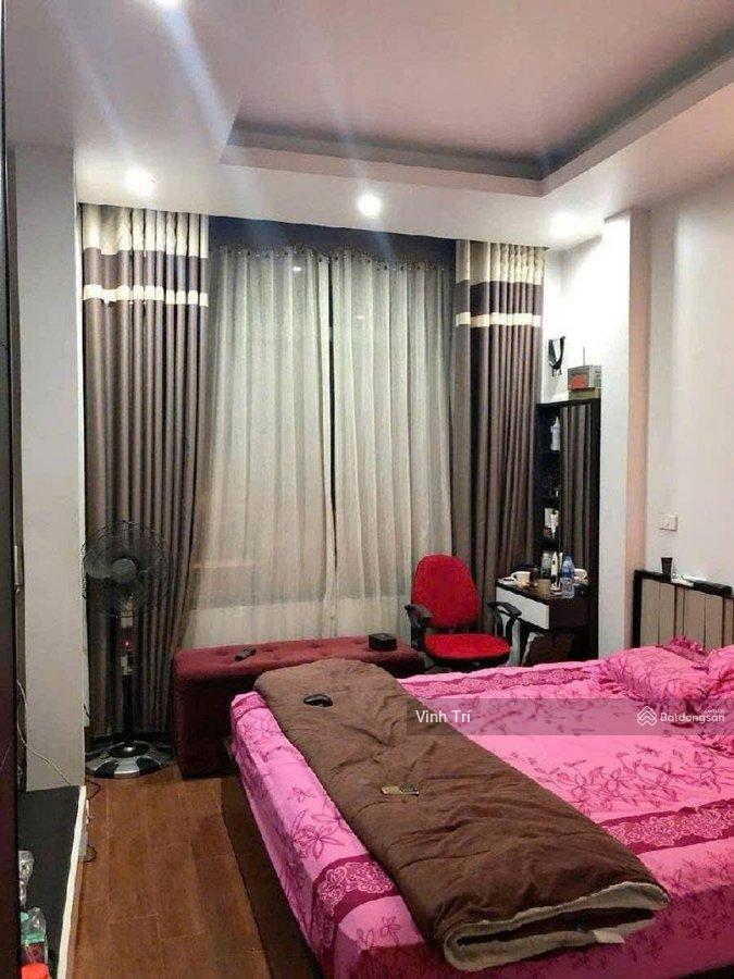 Chính chủ bán nhà phố tôn đức thắng 25m2 5 tầng kinh doanh  20m ra phố 5,6tỷ