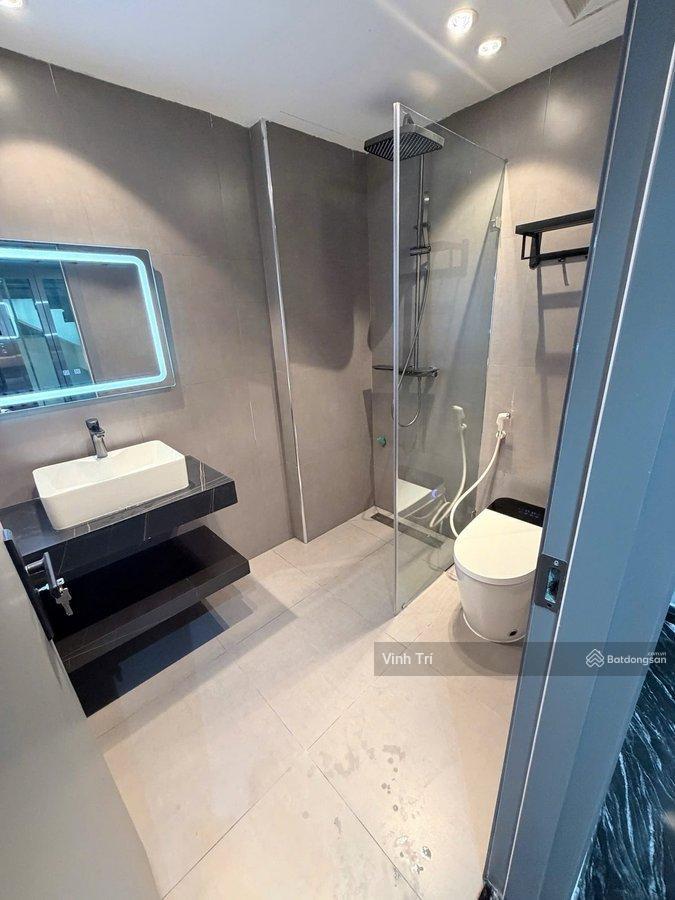 Tôi cần bán nhà kđt hoàng mai dt 69m2 8t  mt 6m  gara oto  kinh doanh  oto tránh nhau 30 tỷ