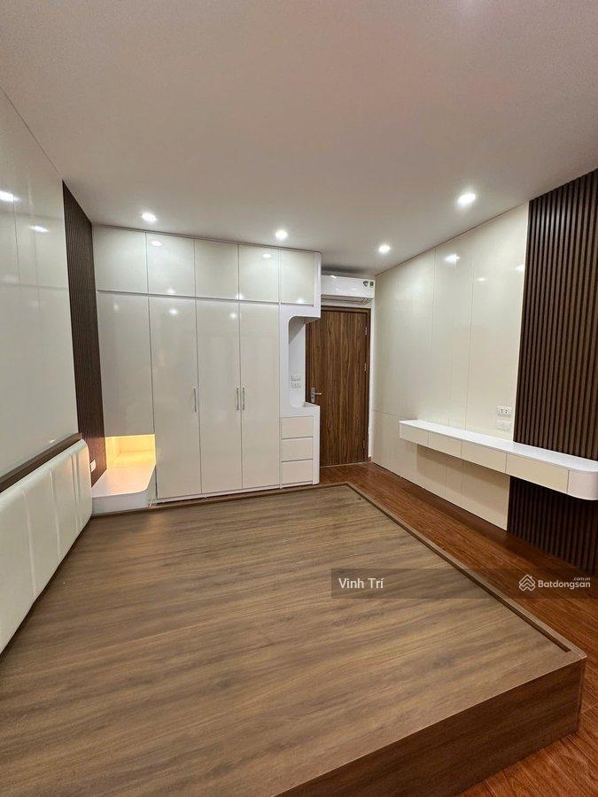 Chính chủ bán nhà phố thái hà  yên lãng 24m2 5t kinh doanh  3 bước ra ô tô nhỉnh 5 tỷ