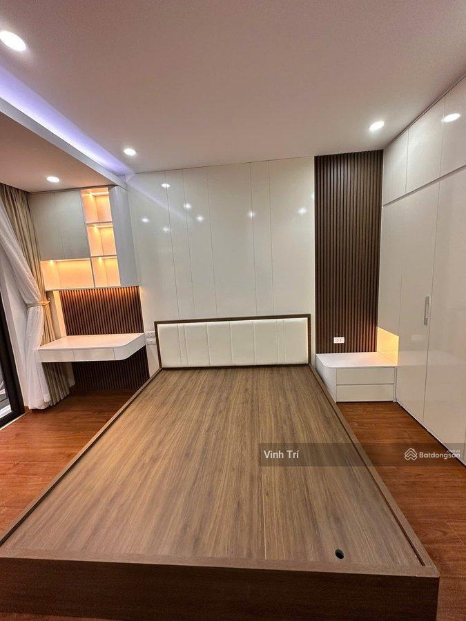 Chính chủ bán nhà phố thái hà  yên lãng 24m2 5t kinh doanh  3 bước ra ô tô nhỉnh 5 tỷ