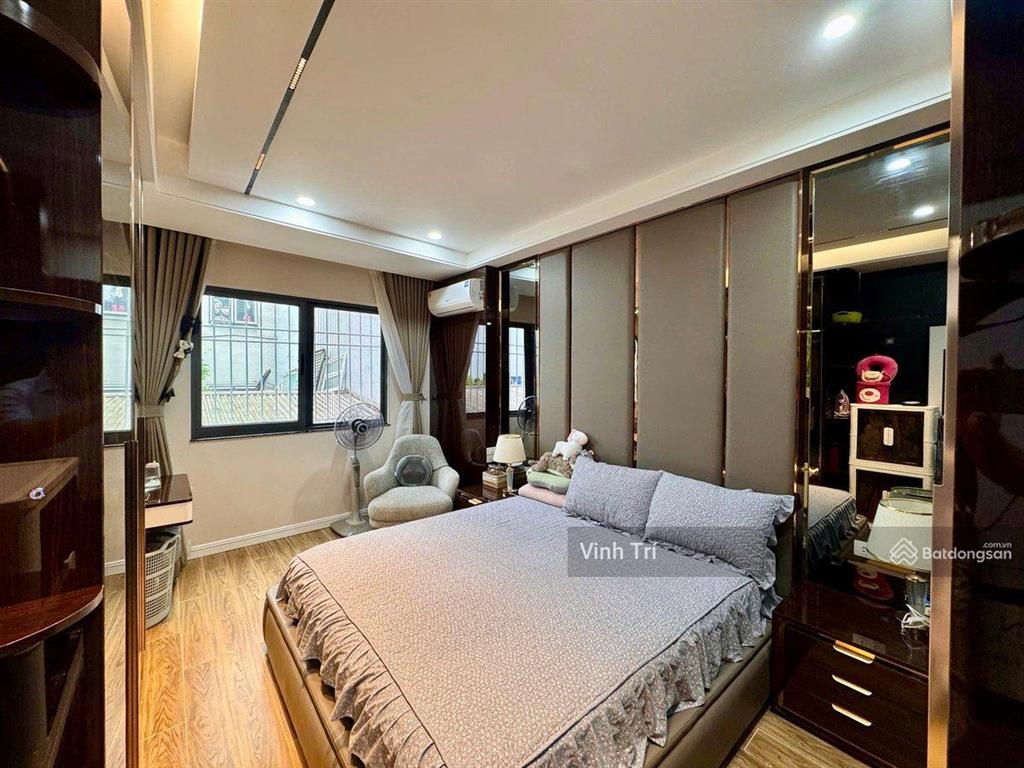 Chính chủ bán nhà phố lê văn lương  nguyễn ngọc vũ 36m2 6t ô tô tải tránh  kinh doanh nhỉnh 7 tỷ