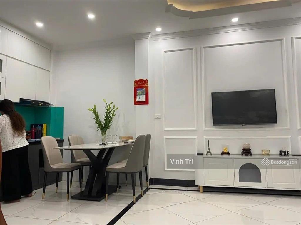 Chính chủ bán nhà trần khát chân  kim ngưu 38m2 5t ngõ 3 gác  3 bước chân ra oto 5,75 tỷ