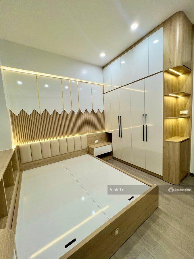Chính chủ bán nhà trần khát chân  kim ngưu 38m2 5t ngõ 3 gác  3 bước chân ra oto 5,75 tỷ