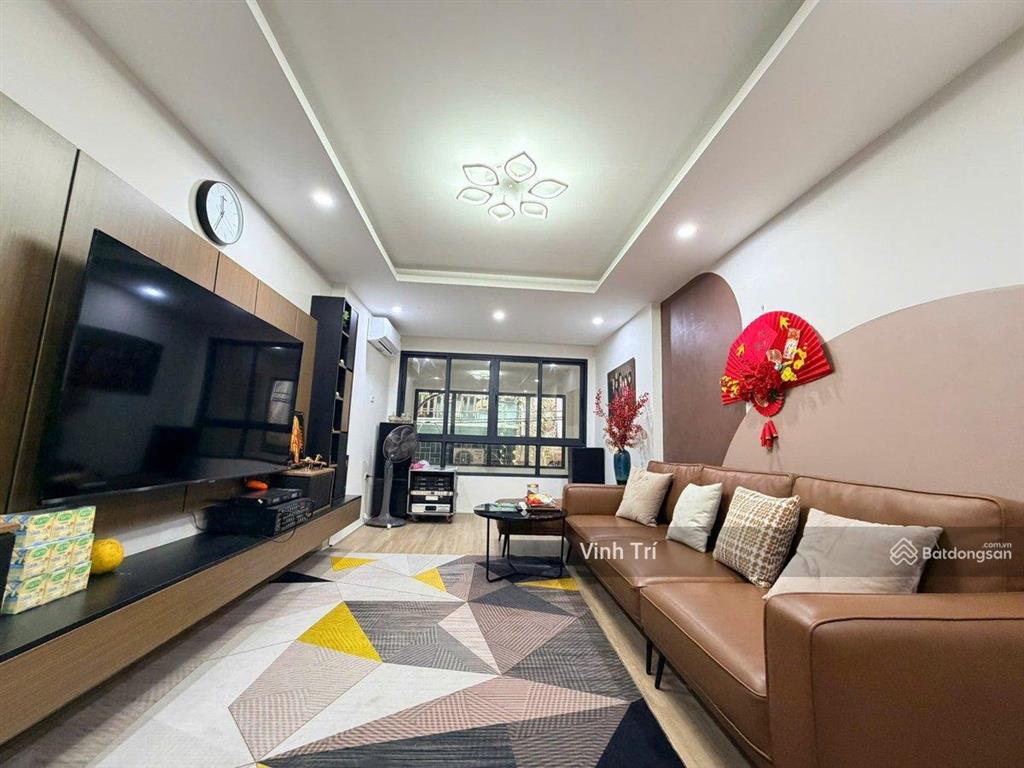 Chính chủ cần bán nhà phân lô lạc trung 30m² 5t ô tô tránh  thang máy  vỉa hè  kd giá 6,45 tỷ