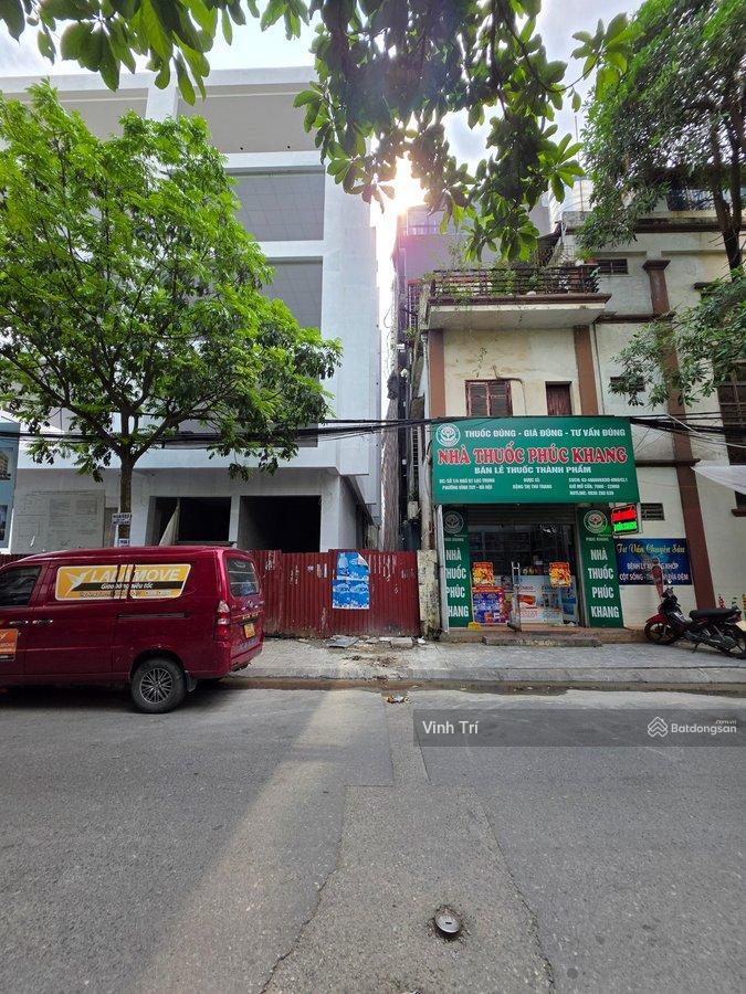 Chính chủ cần bán nhà phân lô lạc trung 30m² 5t ô tô tránh  thang máy  vỉa hè  kd giá 6,45 tỷ