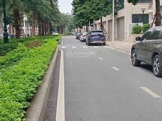 Bán căn góc ngay himlam vạn phúc 50m2/4 tầng / vỉa hè rộng bất chấp kinh doanh cực xịn