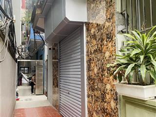 Căn góc ngay chợ, đầu đường vạn phúc nhà 4 tầng