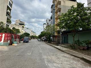 Đất trục đường đi thẳng công viên thiên văn học 100m2