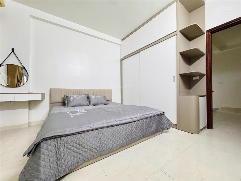 Căn góc phân lô vỉa hè 45m2 xây 7 tầng kinh doanh siêu đẹp, ngay chợ bông đỏ, ngô thì nhậm