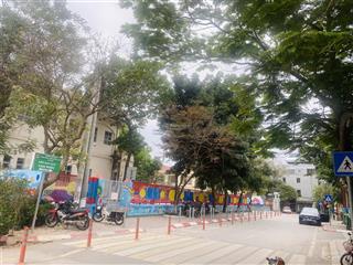 Đất kinh doanh văn quán 66m2 trục ô tô 220tr/1m2