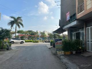 Lô đất góc vip ngay kđt văn khê vỉa hè siêu rộng