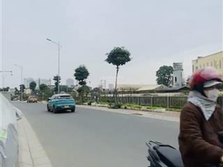 Hơn 9 tỷ mảnh đất 50m2 ô tô chạy quanh nhà ngay ngô quyền