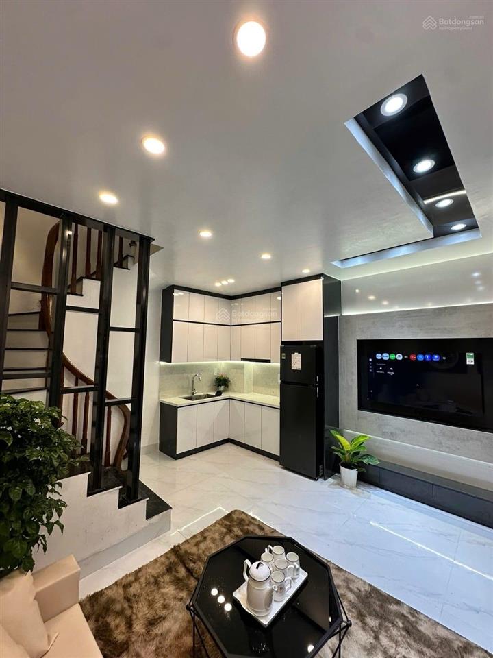 Bán nhanh nhà dân 35m2/ 5 tầng bán nhanh hơn 6 tỷ