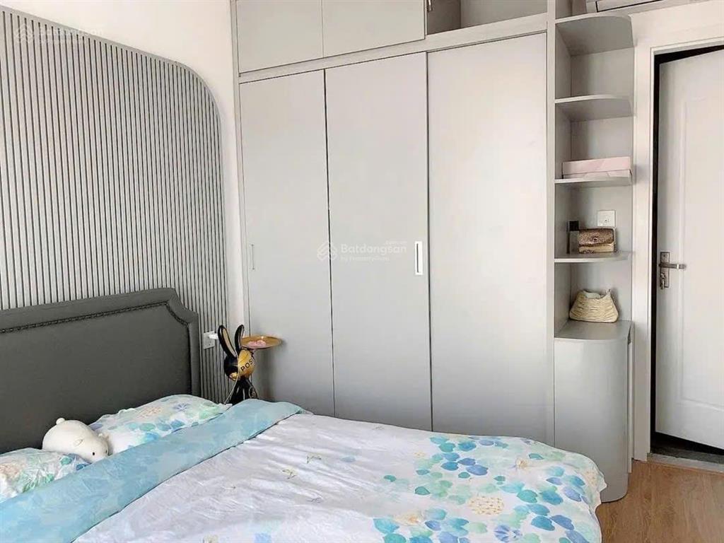 Nhà riêng 40m2.nhà dân kiên cố chính chủ bán 205tr/1m2