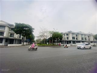 Mảnh đất ngay hồ, xây chung cư mini siêu phẩm, sát aeon mall hà đông 65m2