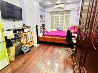 Nhà bà triệu 43m2 giá 8 tỷ hơn. chính chủ  sổ đỏ  bán gấp