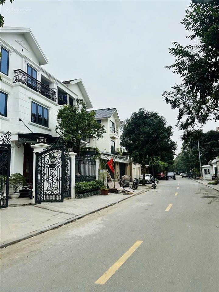 Căn liền kề 65m2/ phân lô liền kề vỉa hè siêu rộng 16 tỷ hơn