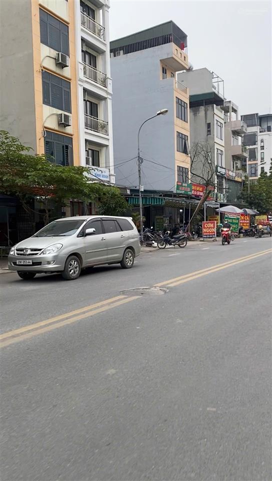 Mảnh đất đối diện aeon mall  50m2 / 4m mặt tiền. hướng đông nam bán nhanh 10 tỷ hơn