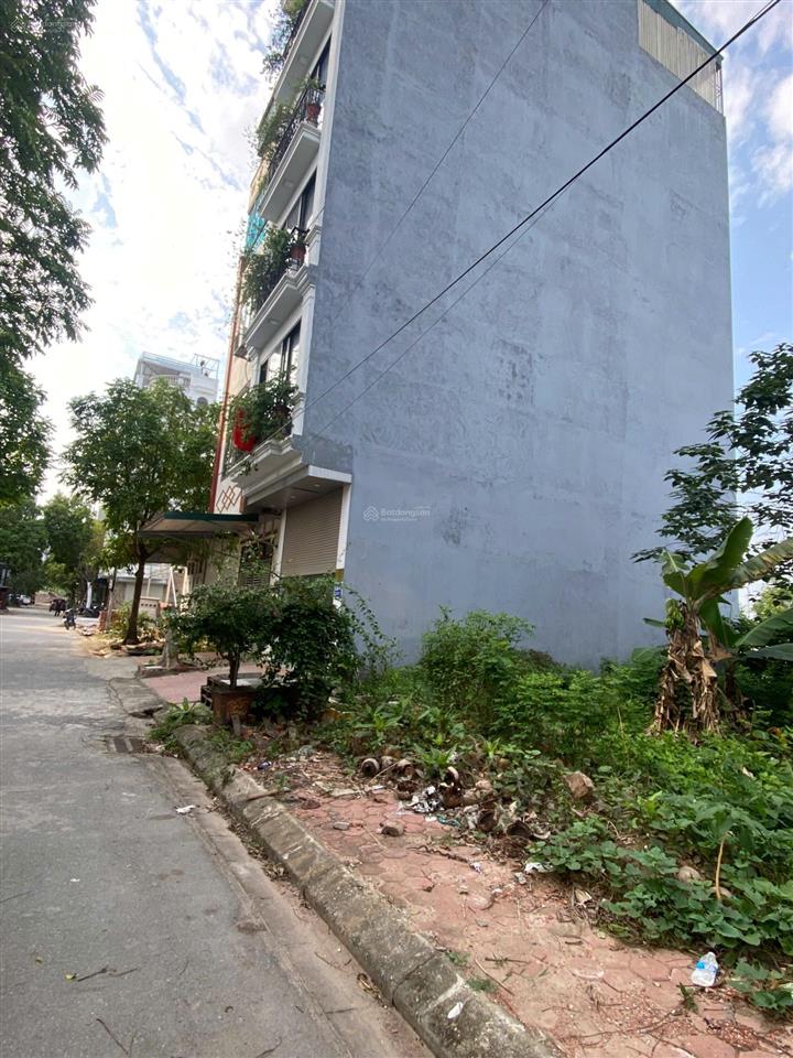 Dv vạn phúc  đất 50m2  bán 10 tỷ hơn  0931 131 ***