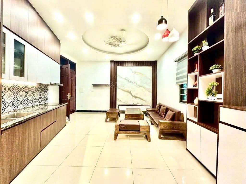 Bán nhà ngã 5 hà trì 40m² ngay trường, chợ, ô tô cách 40m. giá 5,4 tỷ