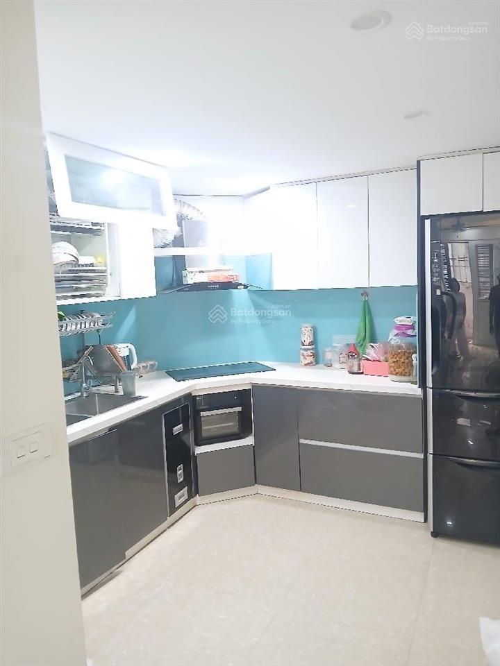 Nhà 4 tầng ngay bể bơi la khê / 32m² giá 7,15 tỷ