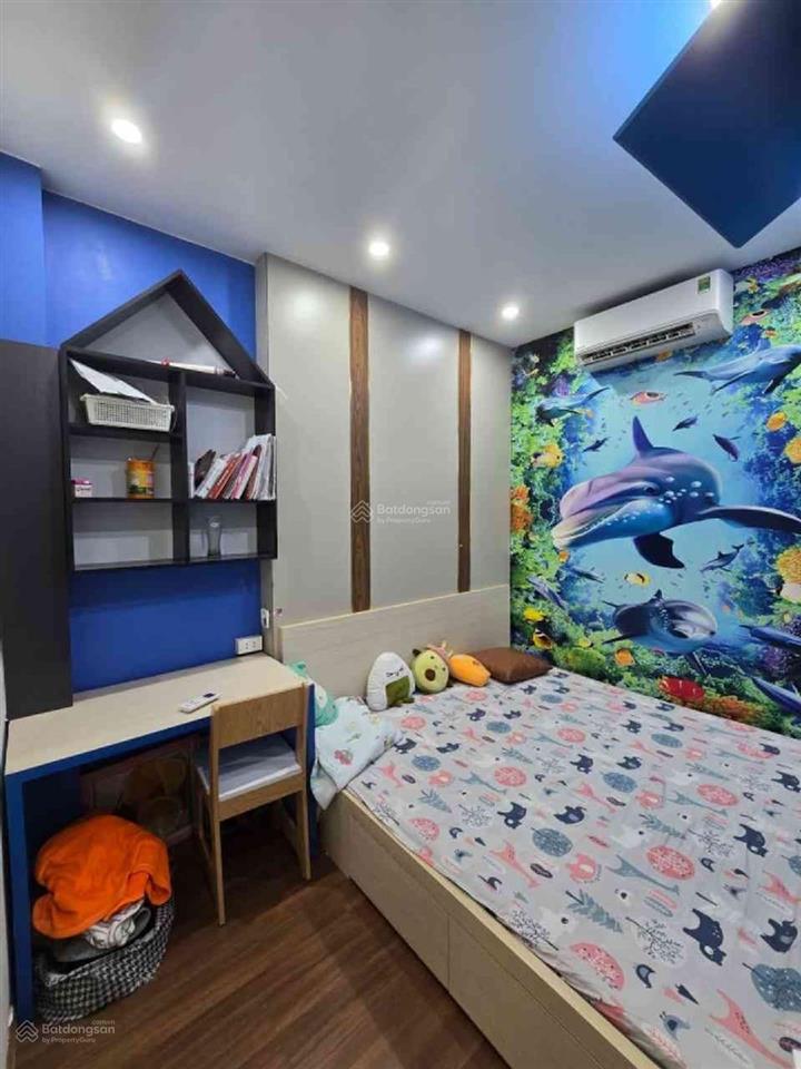 Nhà 4 tầng ngay bể bơi la khê / 32m² giá 7,15 tỷ
