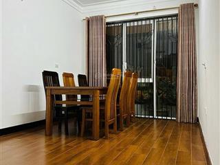 Nhà 5 tầng dân xây kiên cố. ngay mỗ lao tiếp giáp cầu trắng, gần trường học
