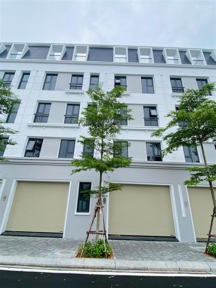 Bán căn lk 5 tầng phân lô 14 tỷ hơn vừa bàn giao, nhận nhà ở ngay