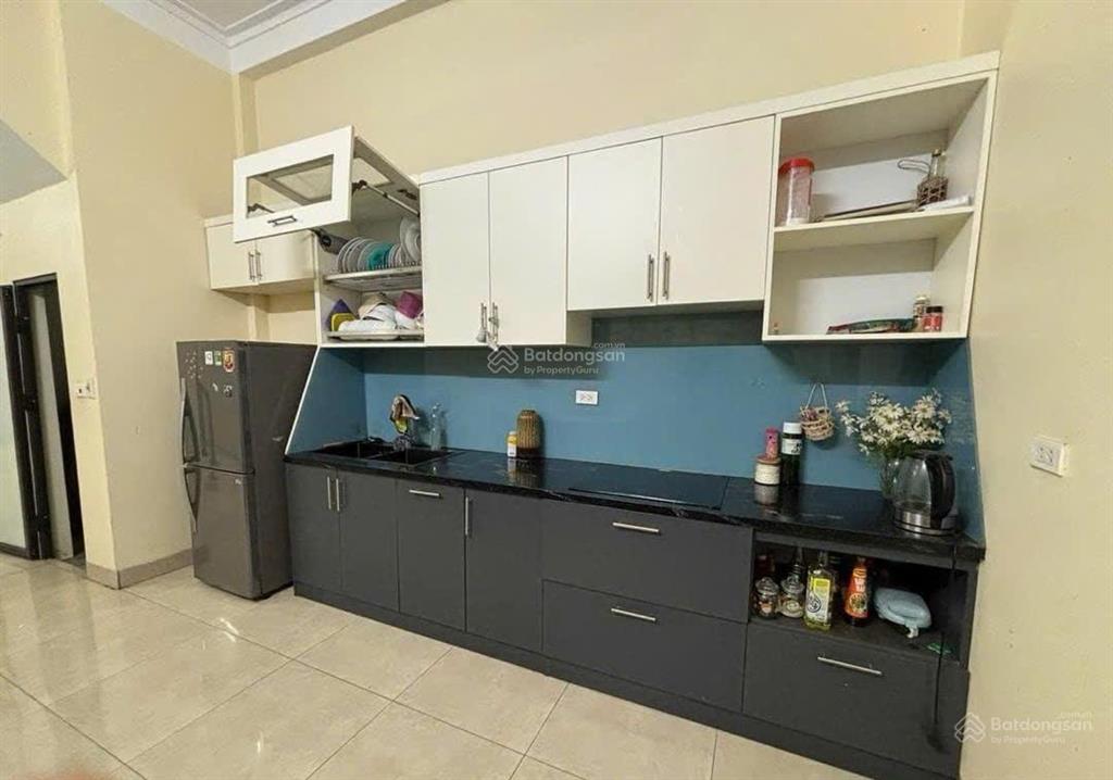 Căn liền kề 50m2 nhà siêu đẹp ngay công viên thiên văn học, sổ đỏ chính chủ 0931 131 ***