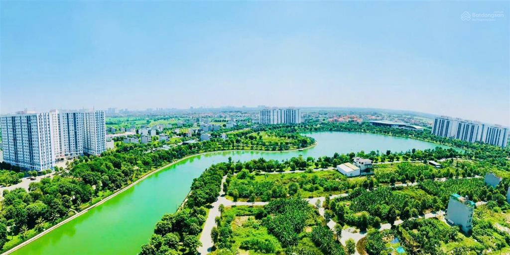 9x tr/m2  biệt thự view hồ siêu đẹp. hơn 200m2. chính chủ bán gấp