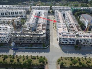 Cho thuê lk 100m2 ngay mặt kênh, trục đường 17m a2.4