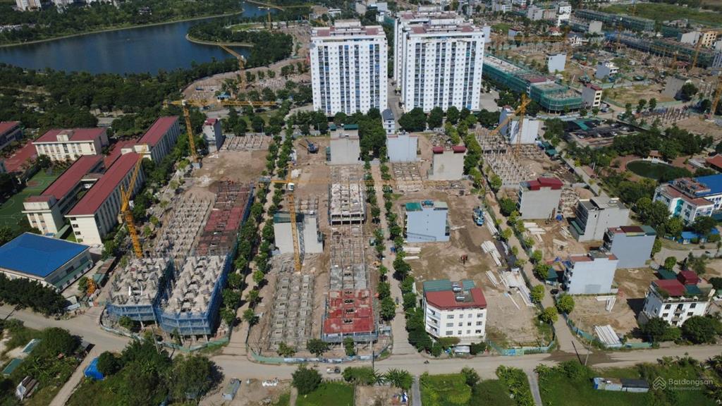 9 tỷ hơn b1.4 đường 17m ngay hồ lớn bán nhanh