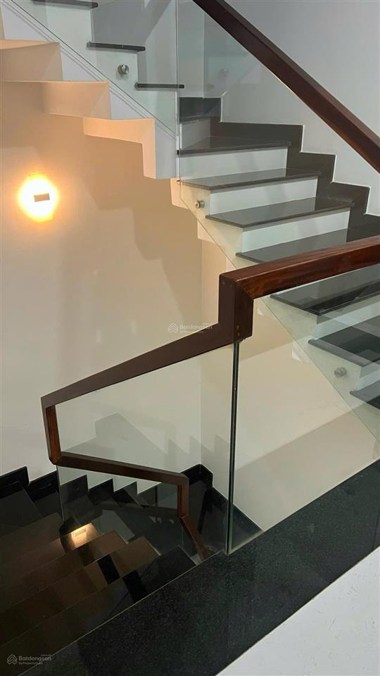 Căn góc 2 nguyễn oanh  đường số 30, phường 6, gò vấp giá 10,8 tỷ (khu đồng bộ cao tầng  văn minh)